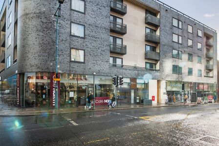 2 bedroom  Flat to rent