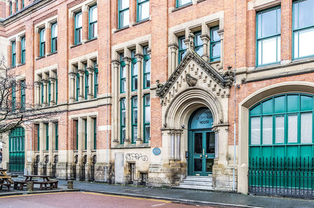 Chepstow Street, 1 bedroom  Flat for sale, £225,000