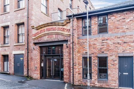 School Street, 1 bedroom  Flat to rent, £1,150 pcm