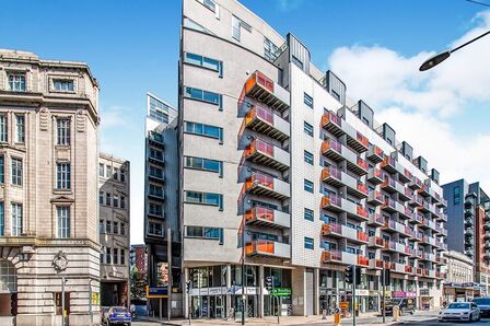 2 bedroom  Flat to rent