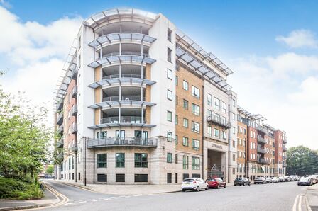 City Road East, 2 bedroom  Flat to rent, £1,145 pcm