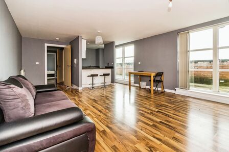 Lower Ormond Street, 1 bedroom  Flat to rent, £1,250 pcm