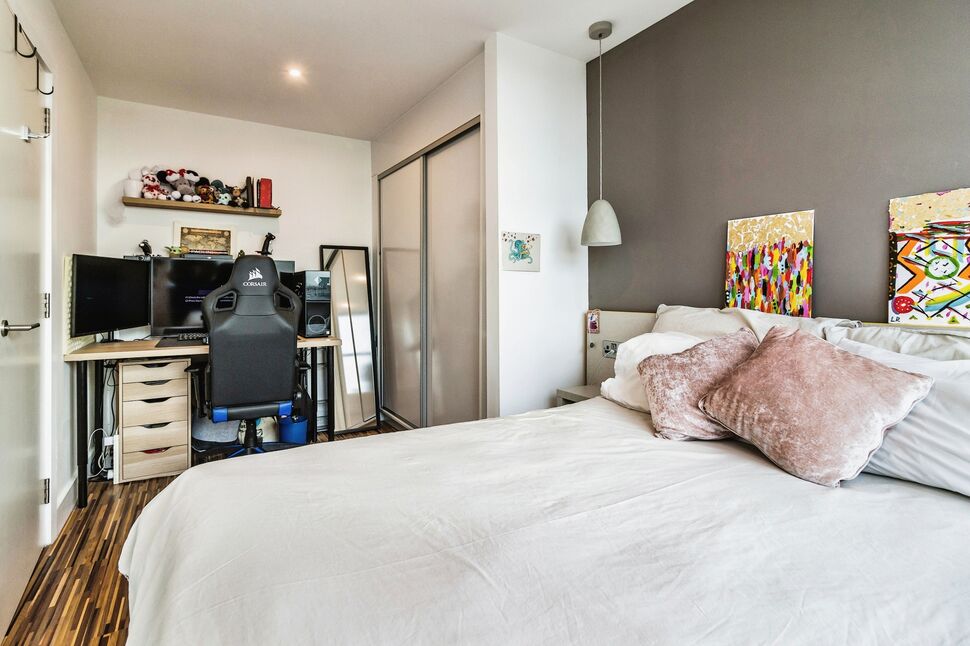 1 bedroom Flat for sale, Chester Road, Old Trafford, M16 £118,500