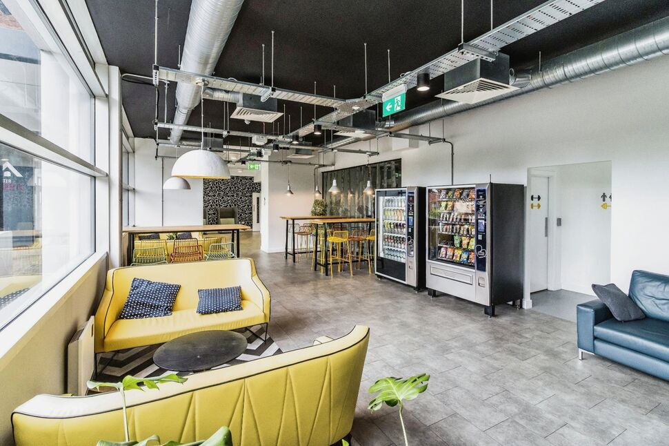 1 bedroom Flat for sale, Chester Road, Old Trafford, M16 £118,500