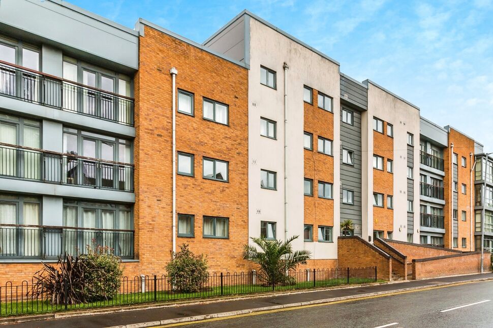 Main image of 2 bedroom  Flat to rent, Moss Lane East, Manchester, Greater Manchester, M14