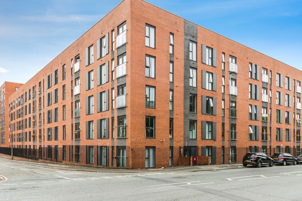 Main image of 2 bedroom Flat for sale, Derwent Street, Salford, M5