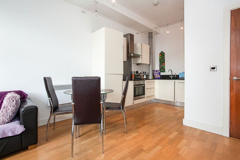 Living Area / Kitchen