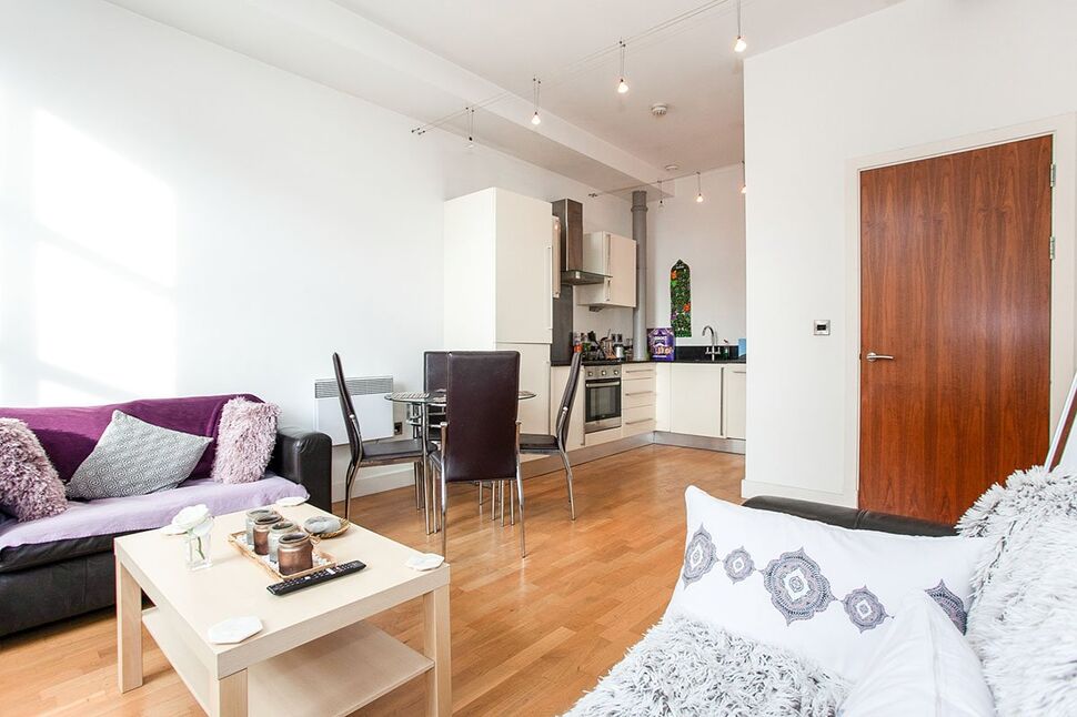 Main image of 2 bedroom  Flat for sale, Malta Street, Manchester, Greater Manchester, M4