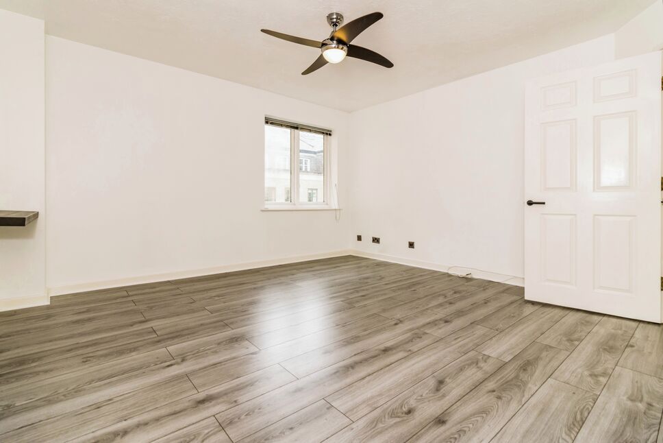 1 bedroom Flat for sale, Samuel Ogden Street, Manchester, M1 £170,000