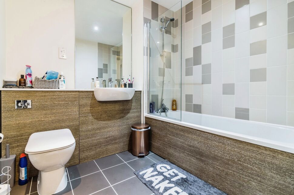 2 bedroom Flat for sale, Great Ancoats Street, Manchester, M4 £260,000