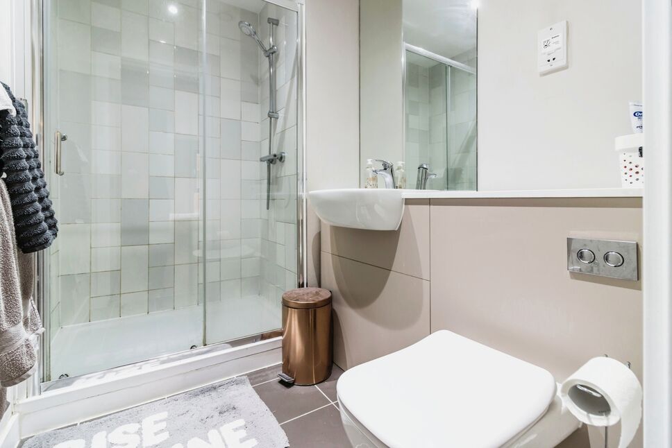 2 bedroom Flat for sale, Great Ancoats Street, Manchester, M4 £260,000