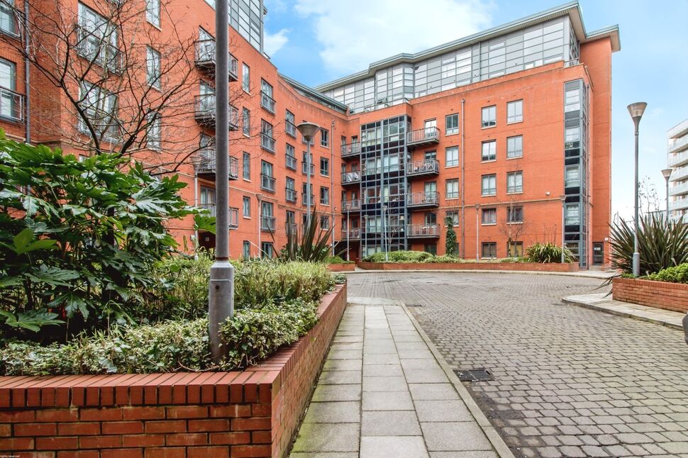 Main image of 2 bedroom Flat to rent, Ellesmere Street, Manchester, Greater Manchester, M15