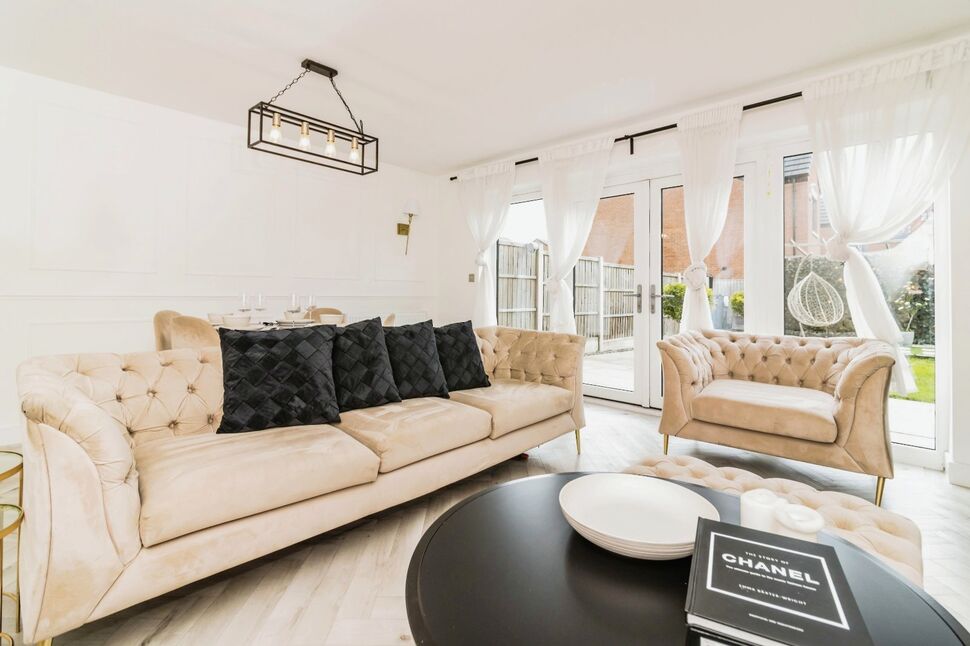Living / Dining Room