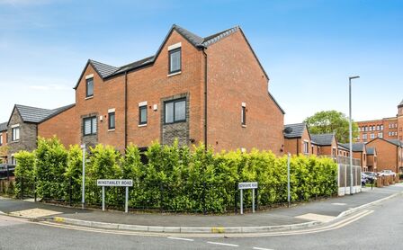Winstanley Road, 4 bedroom Semi Detached House for sale, £475,000