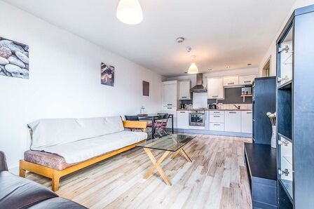 2 bedroom  Flat for sale