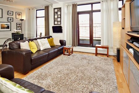 Oxford Road, 2 bedroom  Flat to rent, £1,250 pcm