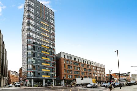 Great Ancoats Street, 2 bedroom  Flat to rent, £1,300 pcm