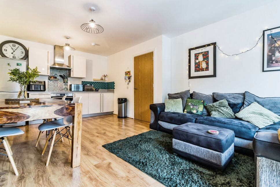 Living Area / Kitchen