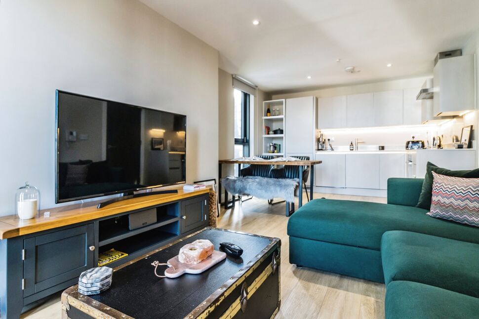 Living Area / Kitchen