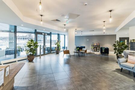 Vesta Street, 1 bedroom Flat to rent, &pound;1,200 pcm