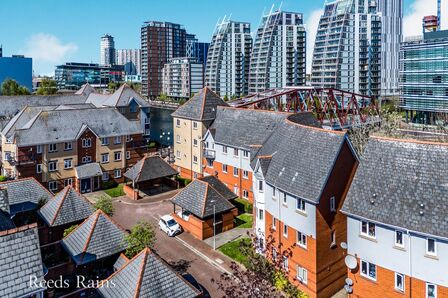 Vancouver Quay, 3 bedroom  Flat for sale, £325,000