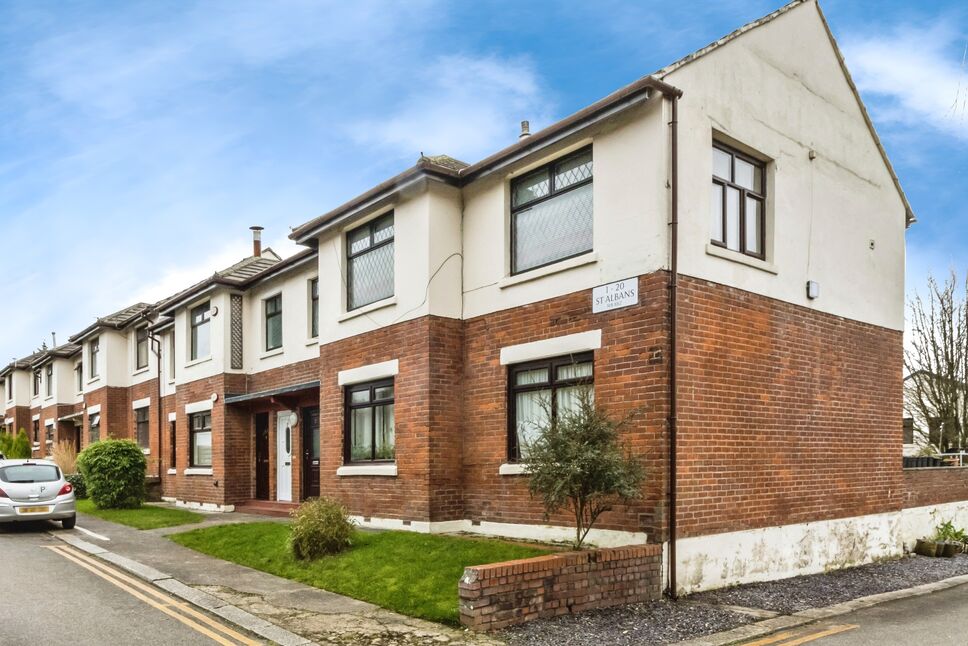 Main image of 2 bedroom  Flat to rent, St. Albans Terrace, Manchester, Greater Manchester, M8