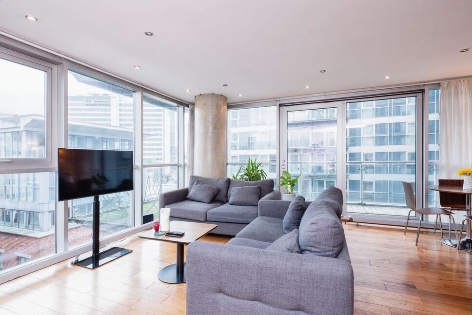 Main image of 2 bedroom Flat for sale, Clowes Street, Salford, M3