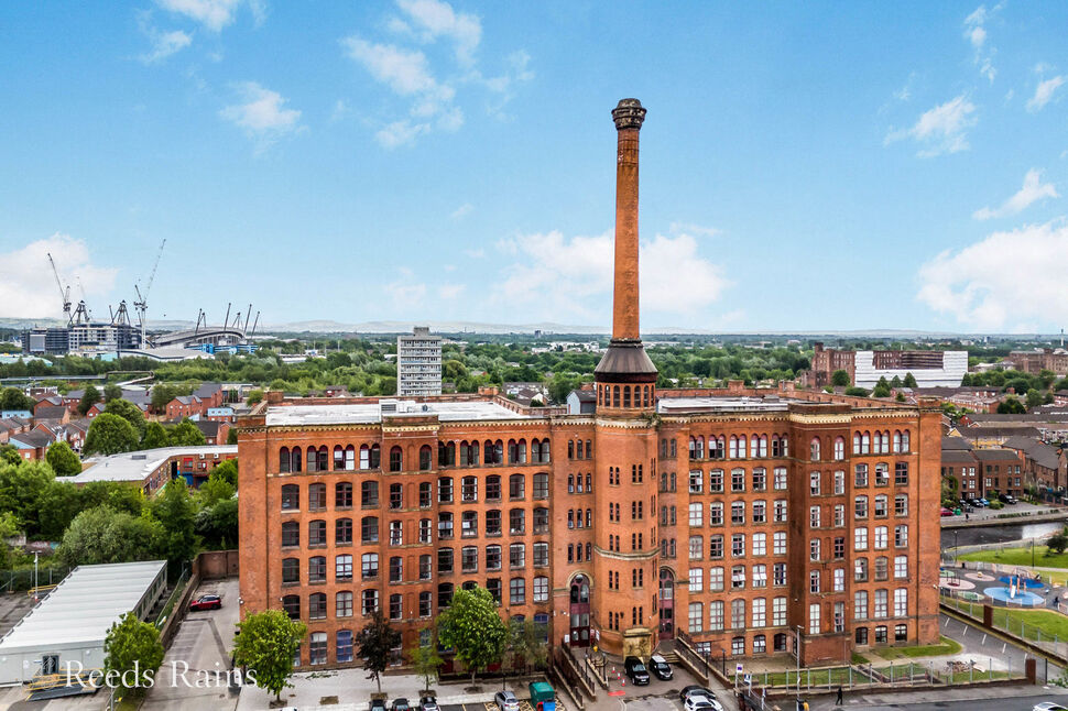 Main image of 2 bedroom Flat for sale, Lower Vickers Street, Manchester, M40
