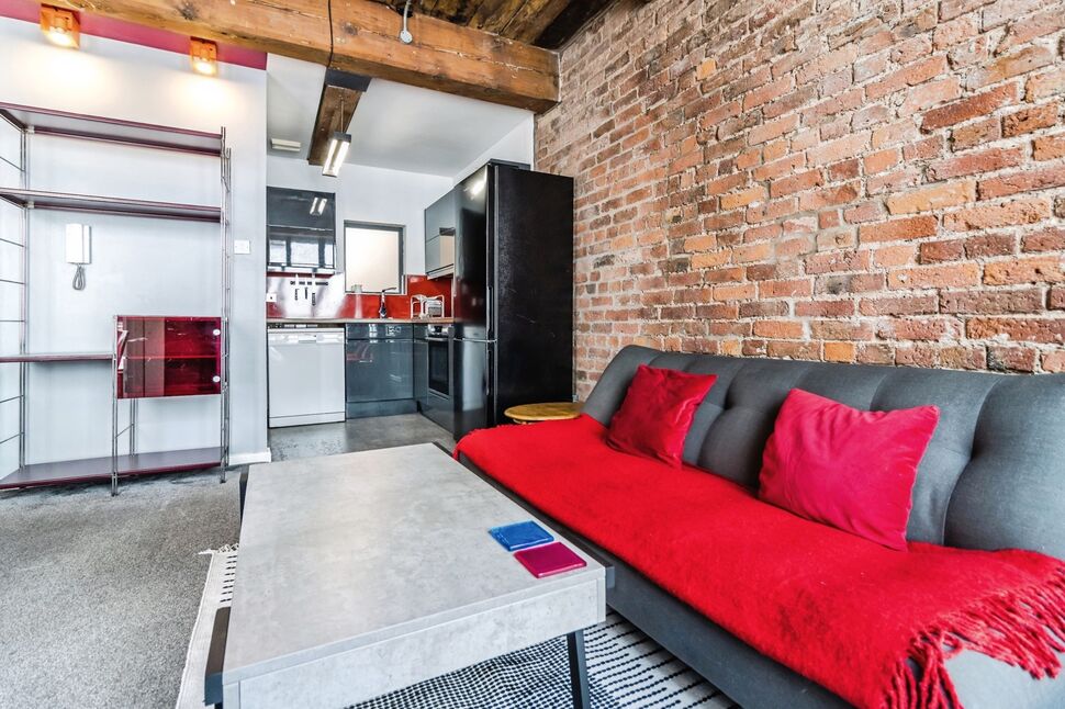 Living Area / Kitchen