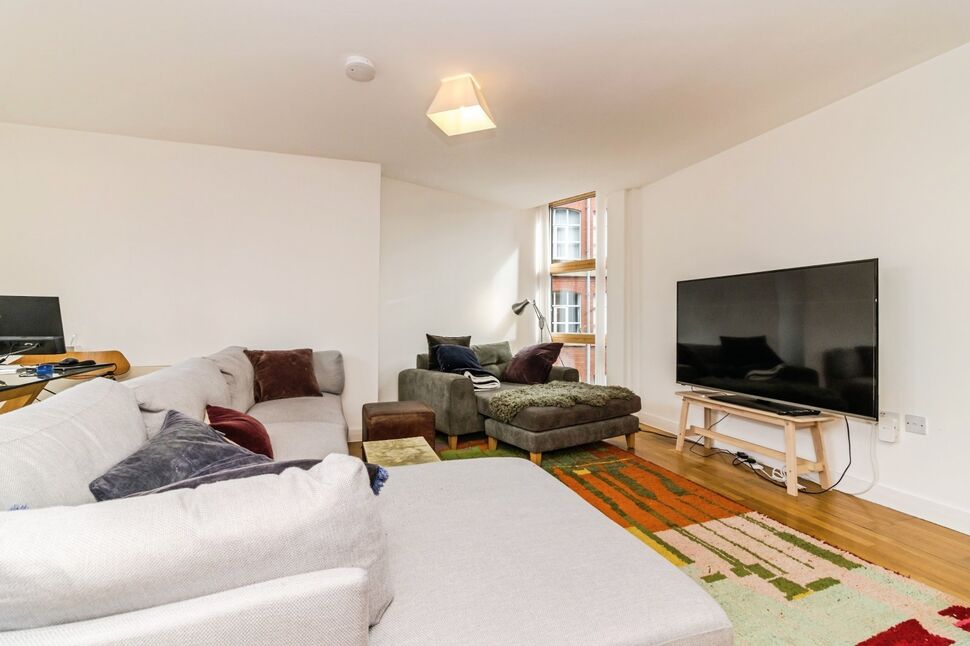 Living Area / Kitchen