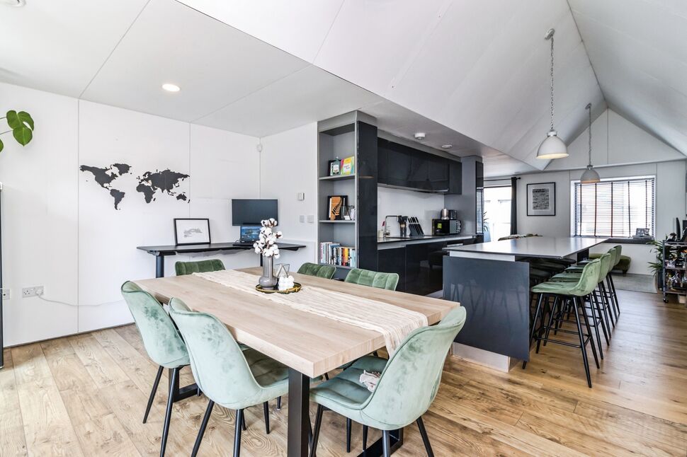 Living Area / Kitchen