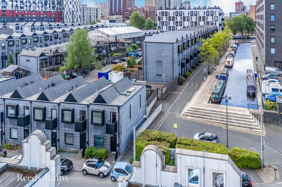 Main image of 2 bedroom Mid Terrace House for sale, New Islington, Manchester, M4