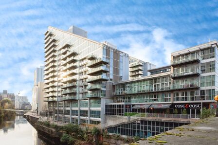 Clowes Street, 1 bedroom  Flat to rent, £1,300 pcm