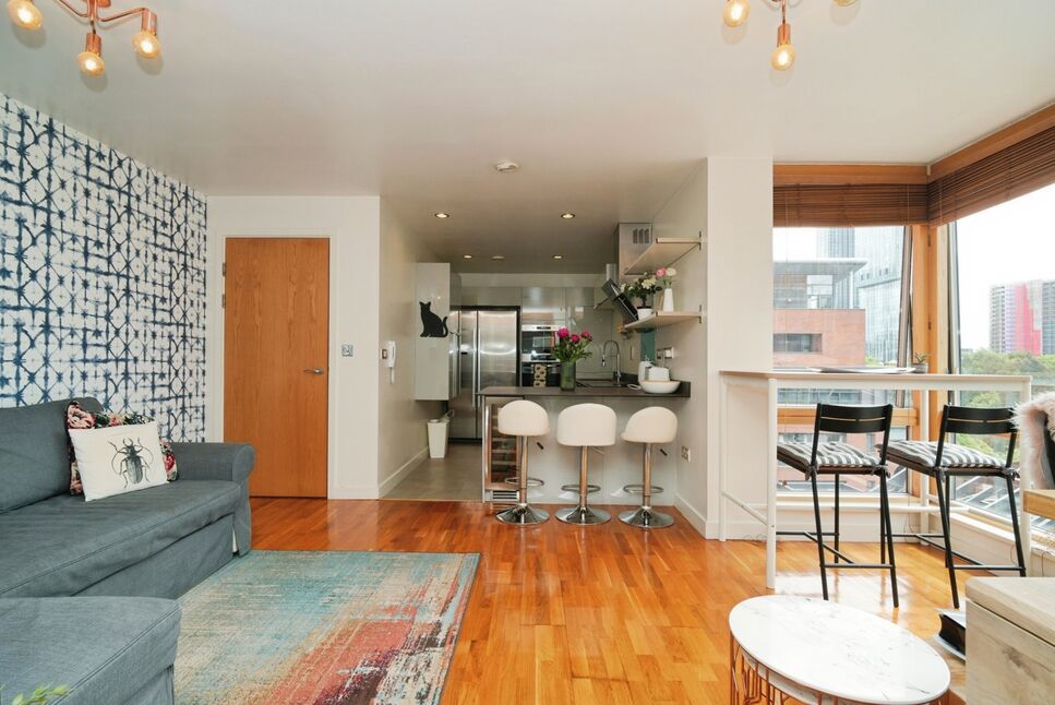 Living Area / Kitchen