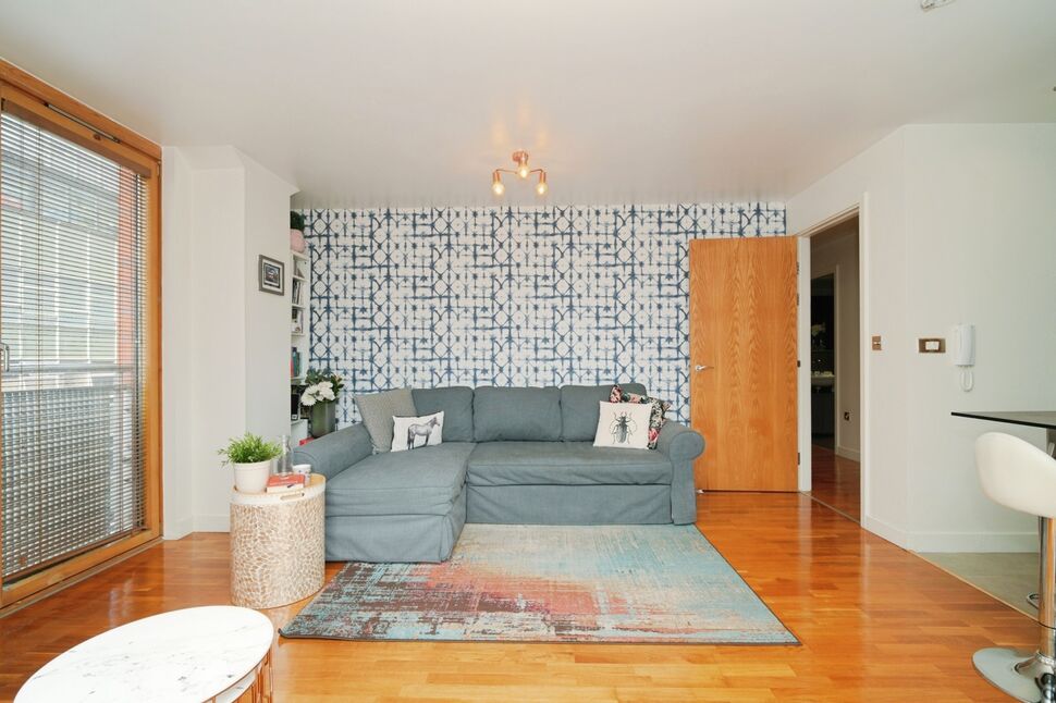 Living Area / Kitchen