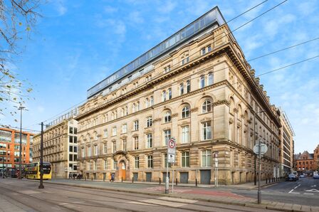 1 bedroom  Flat for sale