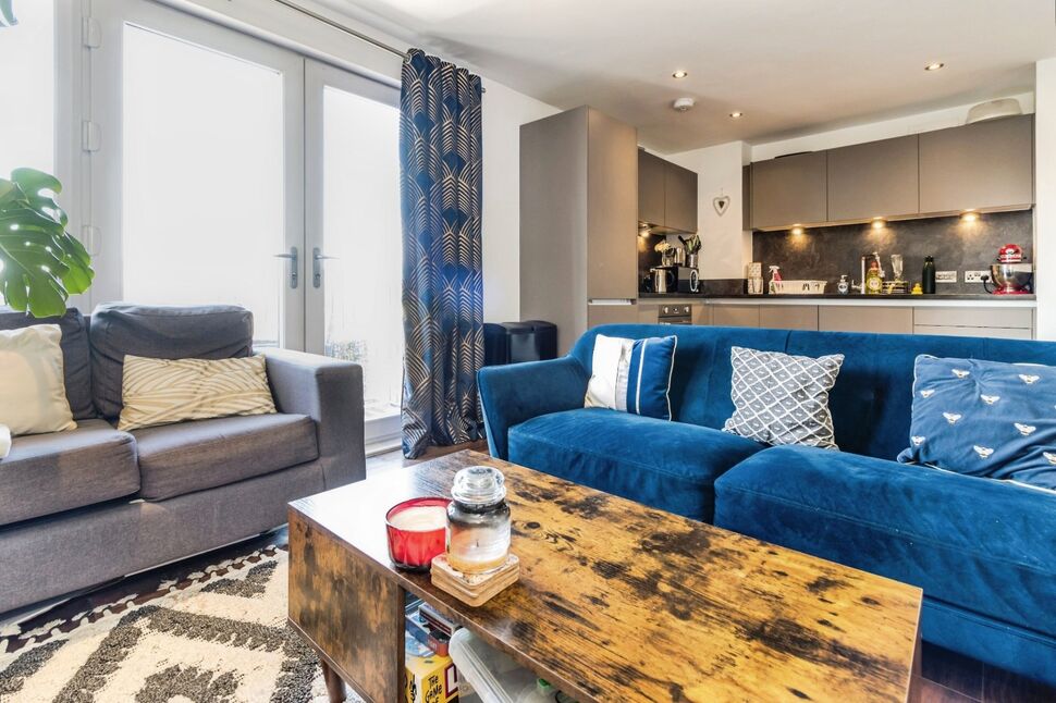 Living Area / Kitchen