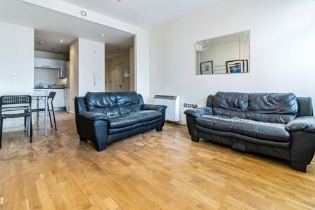 1 bedroom  Flat to rent