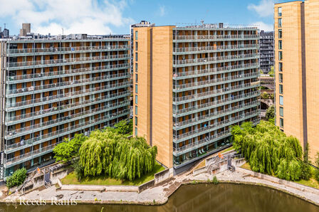 2 bedroom  Flat for sale