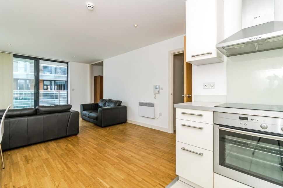 Living Area / Kitchen