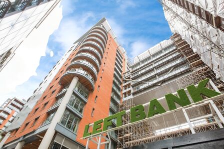 Leftbank, 2 bedroom  Flat to rent, £1,800 pcm