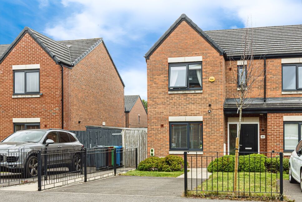 Main image of 3 bedroom End Terrace House to rent, John Hogan V C Road, Manchester, Greater Manchester, M40