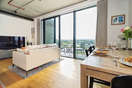 1 bedroom  Flat for sale