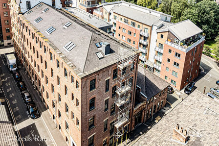 1 bedroom  Flat for sale
