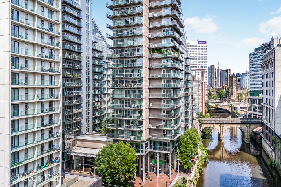 Main image of 2 bedroom  Flat for sale, The Edge, Clowes Street, Salford, M3