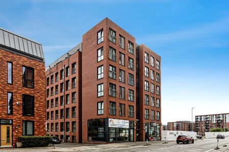 2 bedroom  Flat for sale