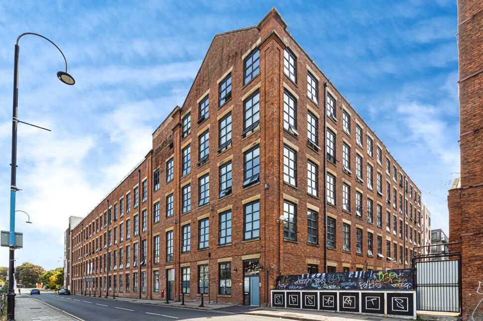 Main image of 2 bedroom  Flat to rent, Malta Street, Manchester, Greater Manchester, M4