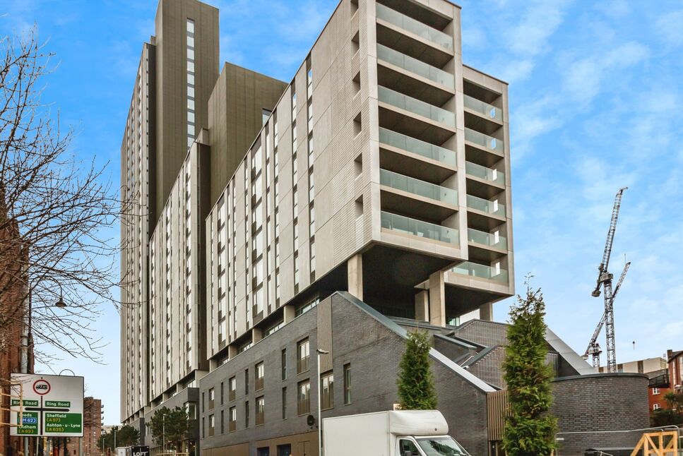 Main image of 2 bedroom Flat to rent, Store Street, Manchester, Greater Manchester, M1