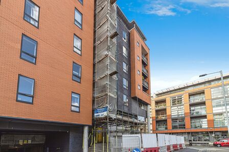 2 bedroom  Flat to rent