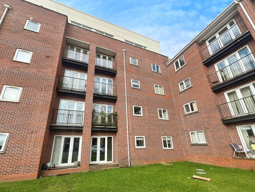 Main image of 2 bedroom Flat for sale, Hessel Street, Salford, Greater Manchester, M50